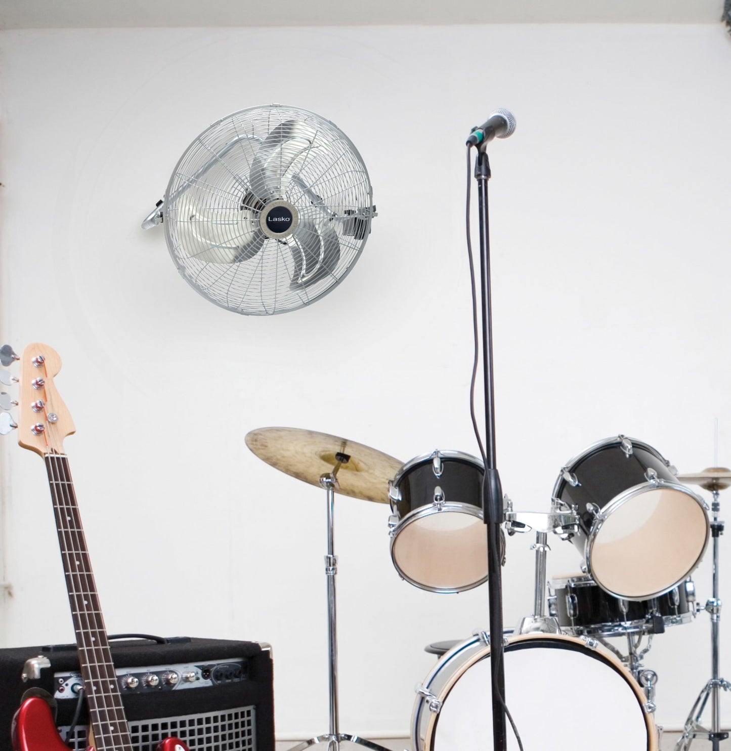 Lasko 20" Max Performance Pivoting High Velocity Floor Fan with Wall Mount Option, 2265QM, Silver