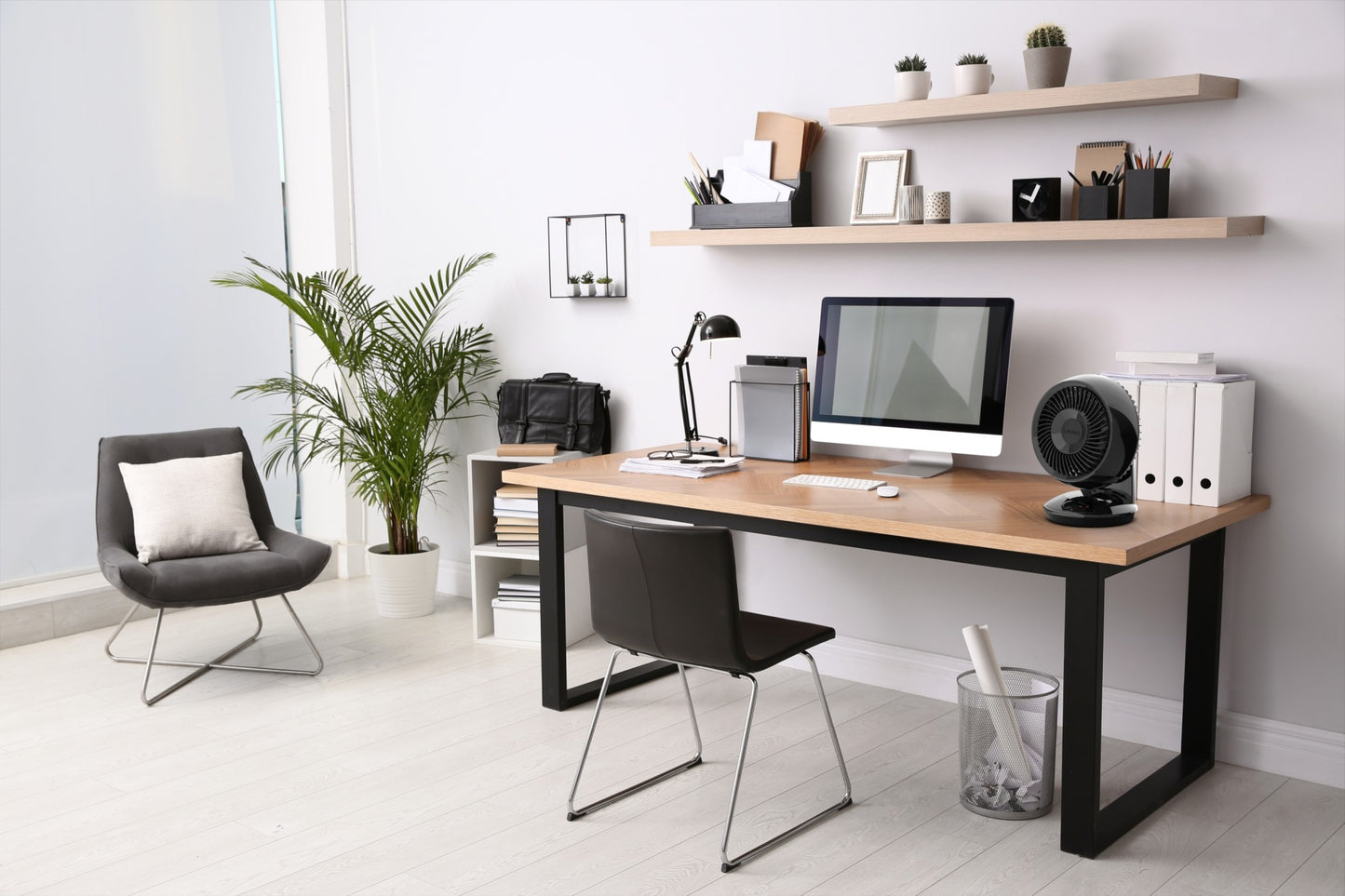 Lasko A12668 Whirlwind EcoQuiet 7" Orbital Motion 12-Speed Air Circulator Fan with Remote Control, Black