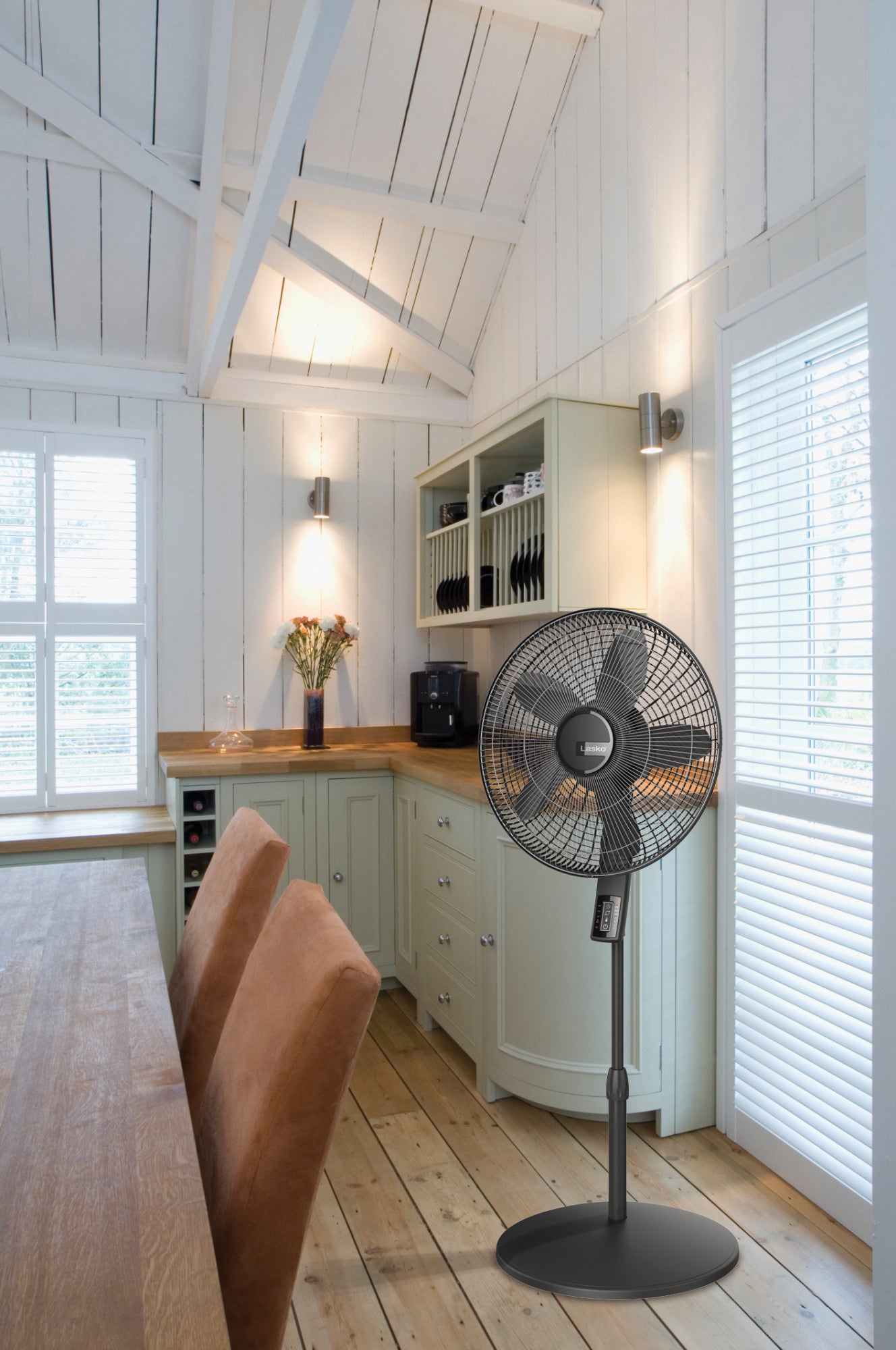 Lasko 18" Elite Collection 4-Speed Pedestal Fan with Remote, S18610, Black