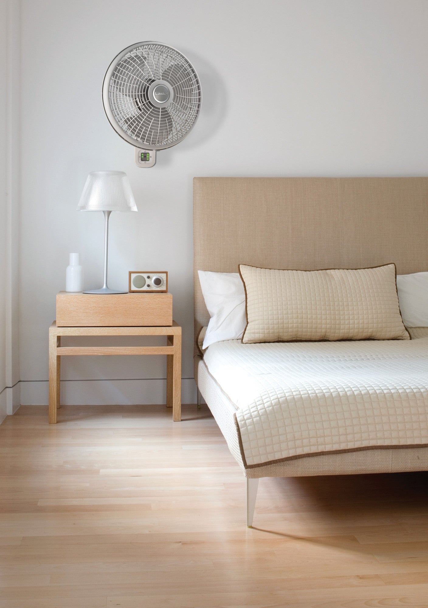 Lasko Oscillating Wallmout Fan with Remote Control, M16950, White