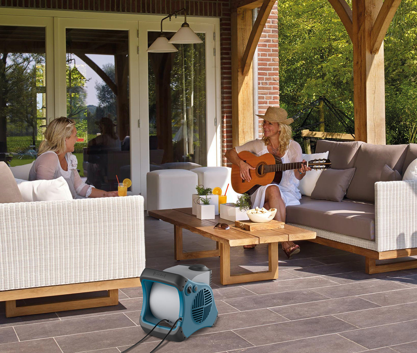 Lasko 15" Pivoting Misto Outdoor Misting Fan with GFCI Cord and 3 Speeds, 7054, Blue