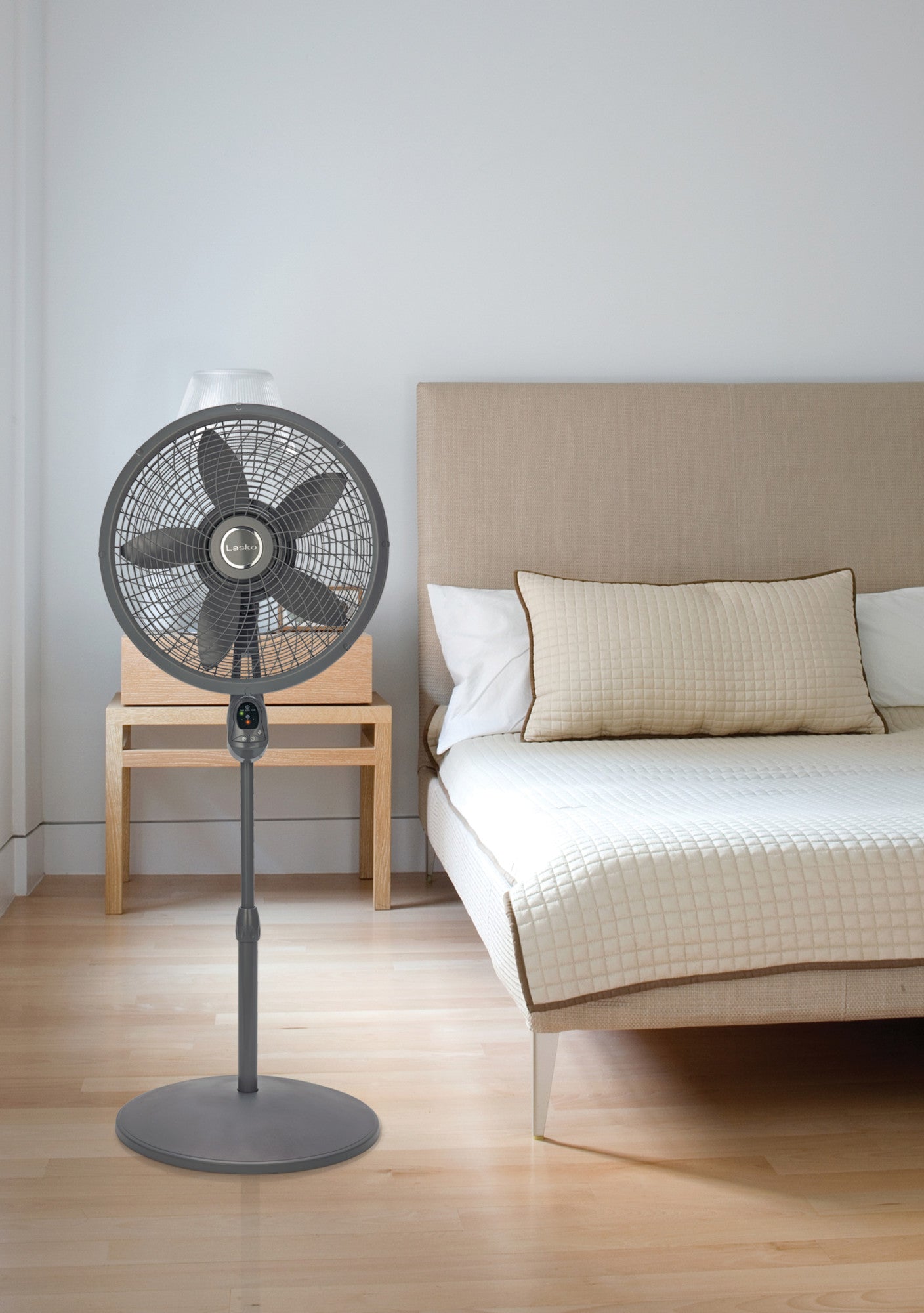 Lasko 18' Oscillating Pedestal Fan with Timer and Remote, S18924, Gray