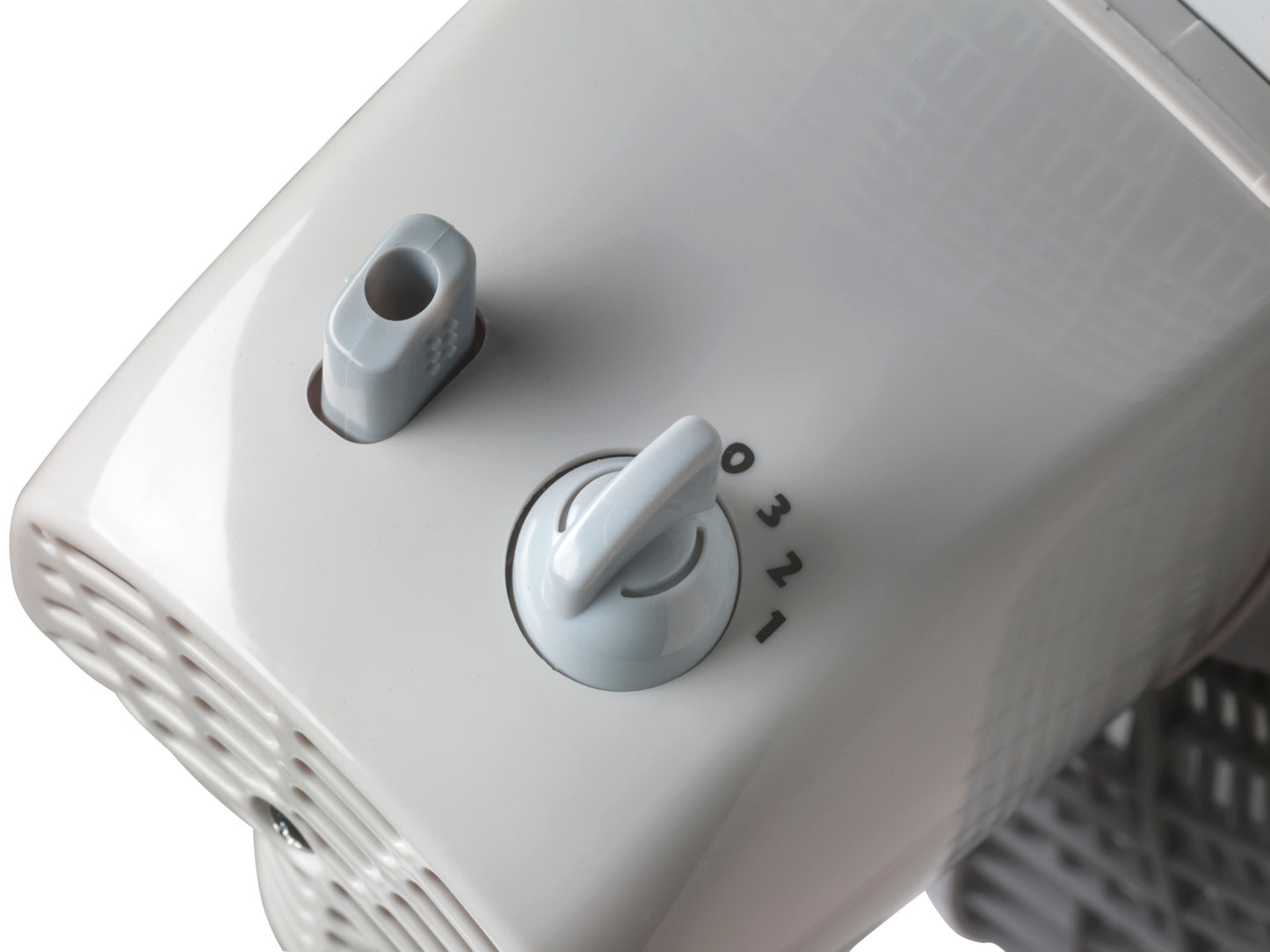 Lasko 2526 16" Oscillating Performance Pedestal Fan