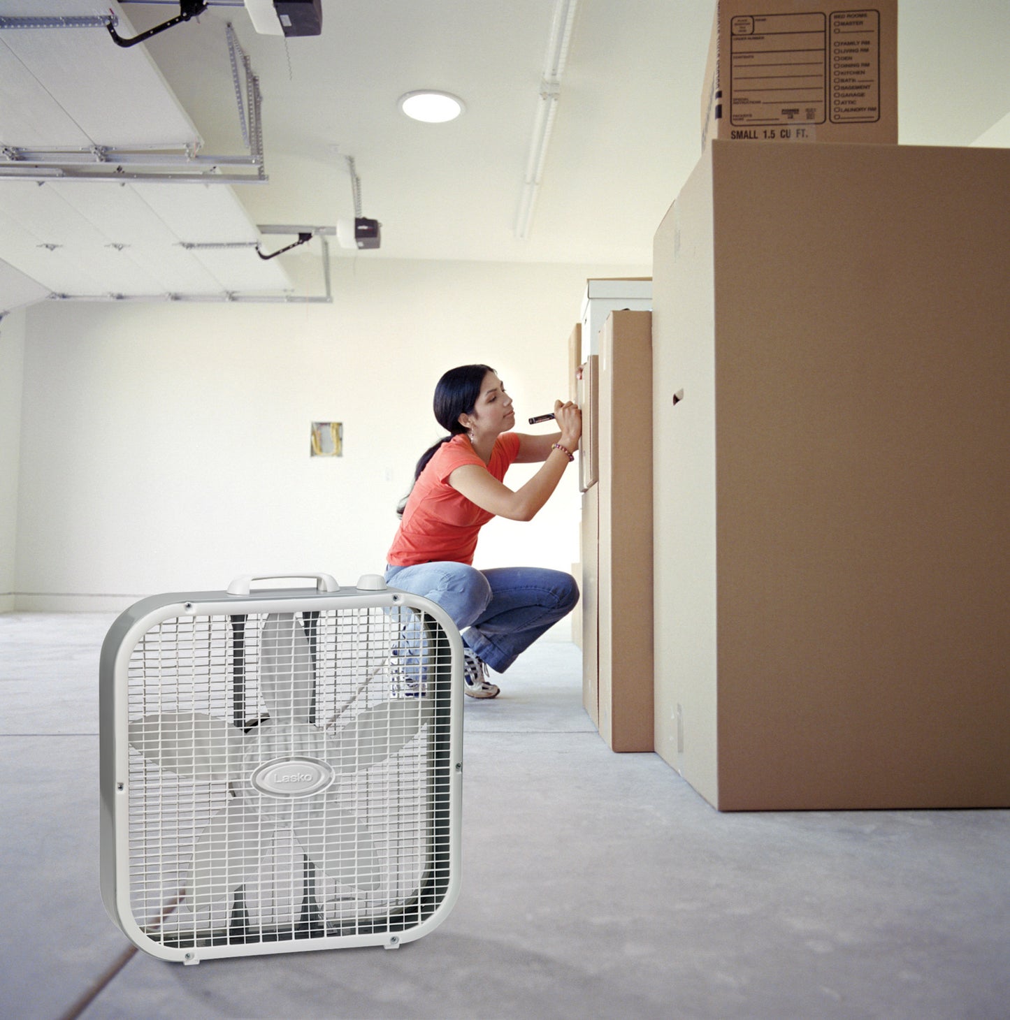 Lasko B20201 20" Box Fan with Save-Smart Technology