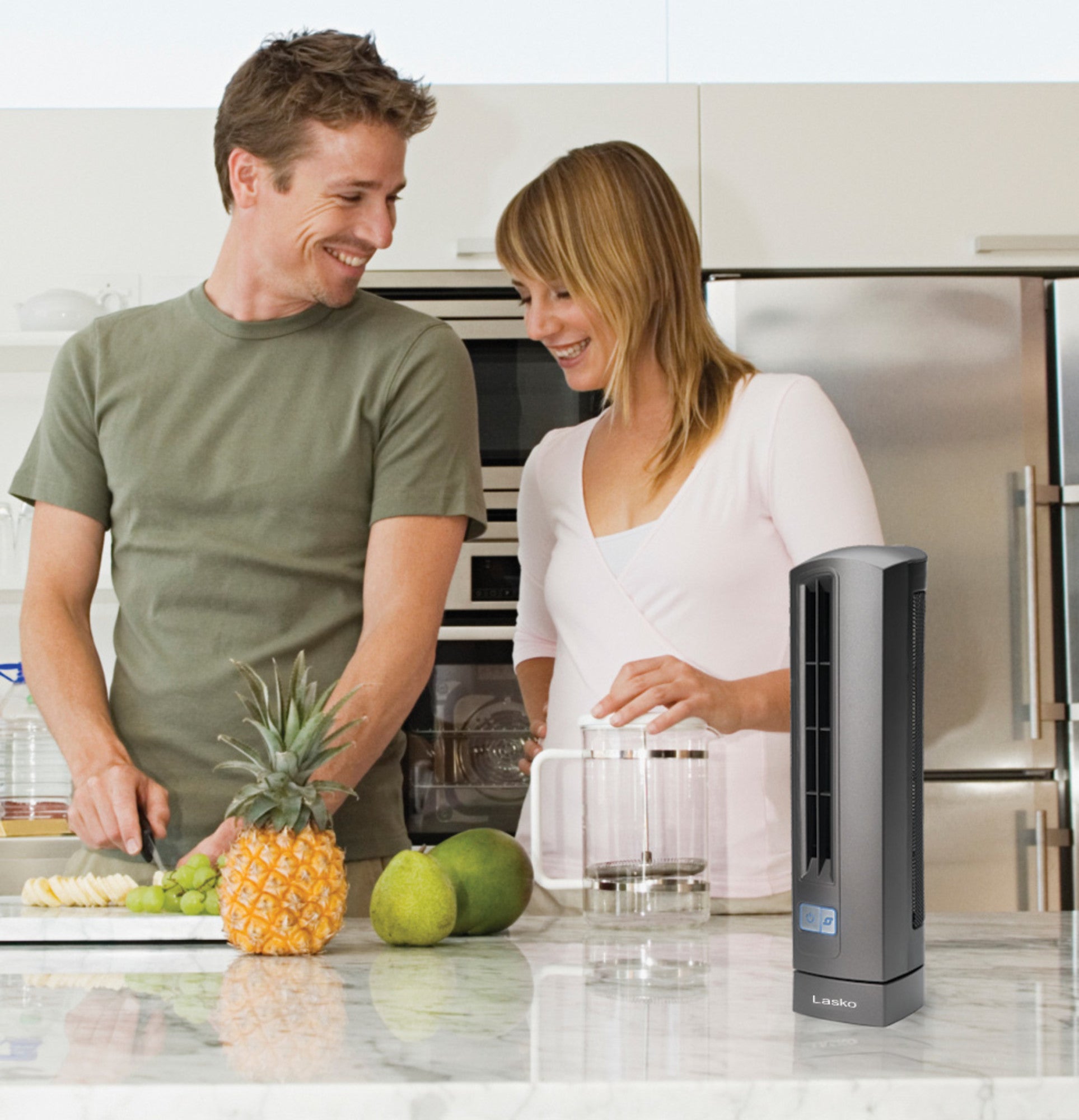 Lasko 14" Air Stick Desk Ultra-Slim Oscillating 2-Speed Table Fan - Thumbnail 4