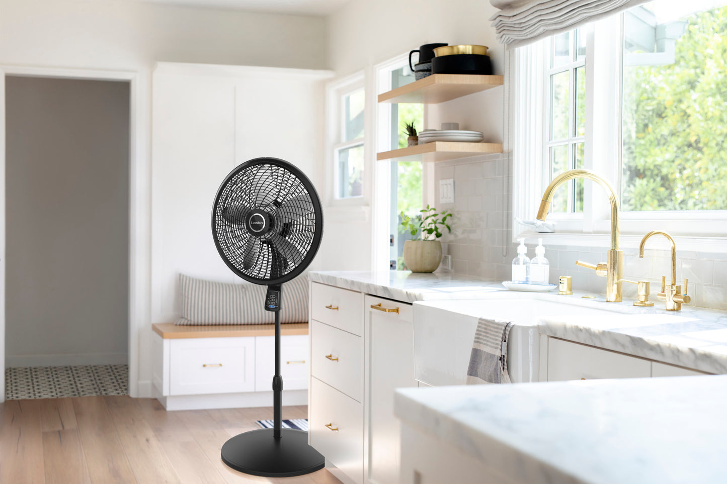 Lasko 18" Oscillating Pedestal Fan with Remote Control, S18635, Black