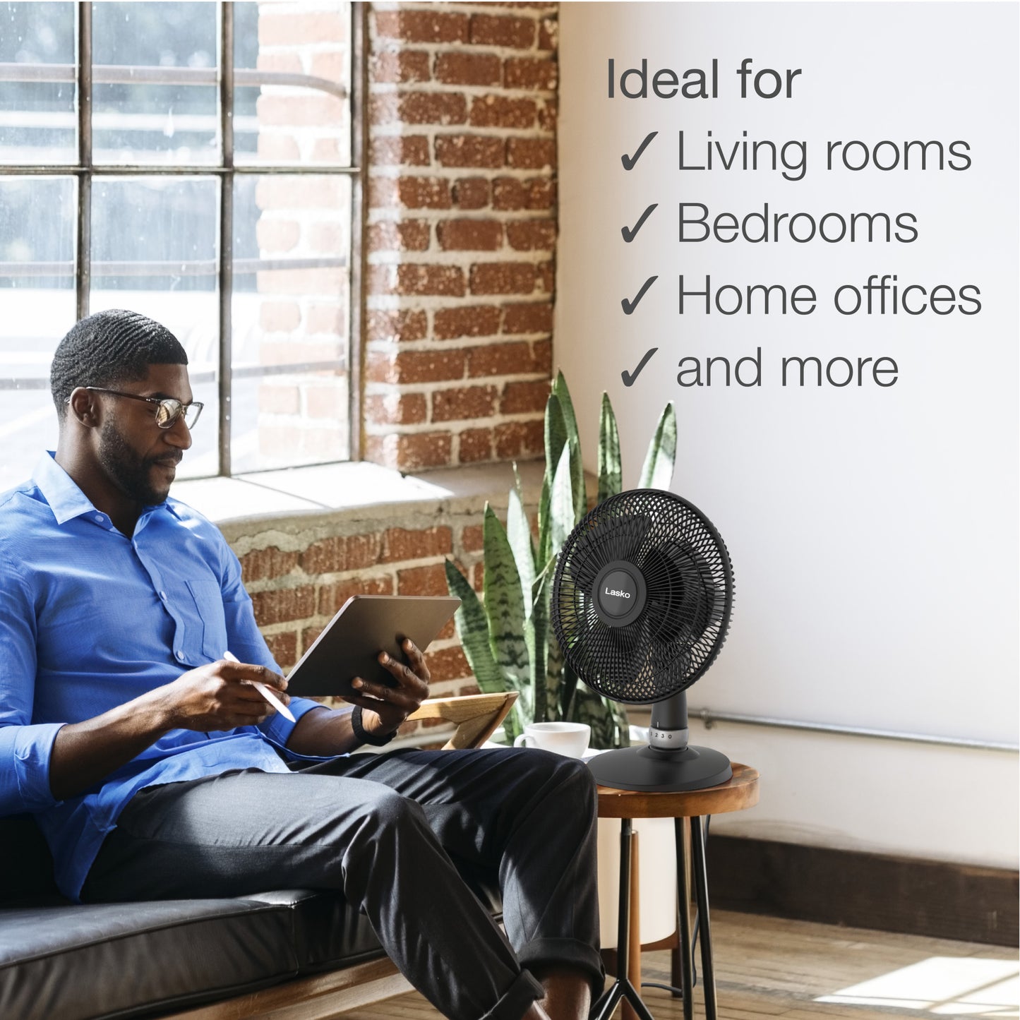 Lasko 3-Speed Table Fan with Widespread Oscillation, D12525, Black