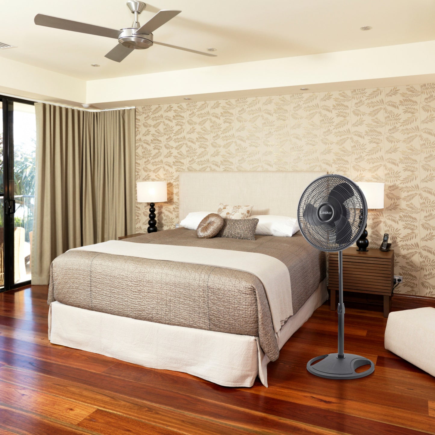 Lasko 16" Oscillating 3-Speed Pedestal Fan, 2521, Black