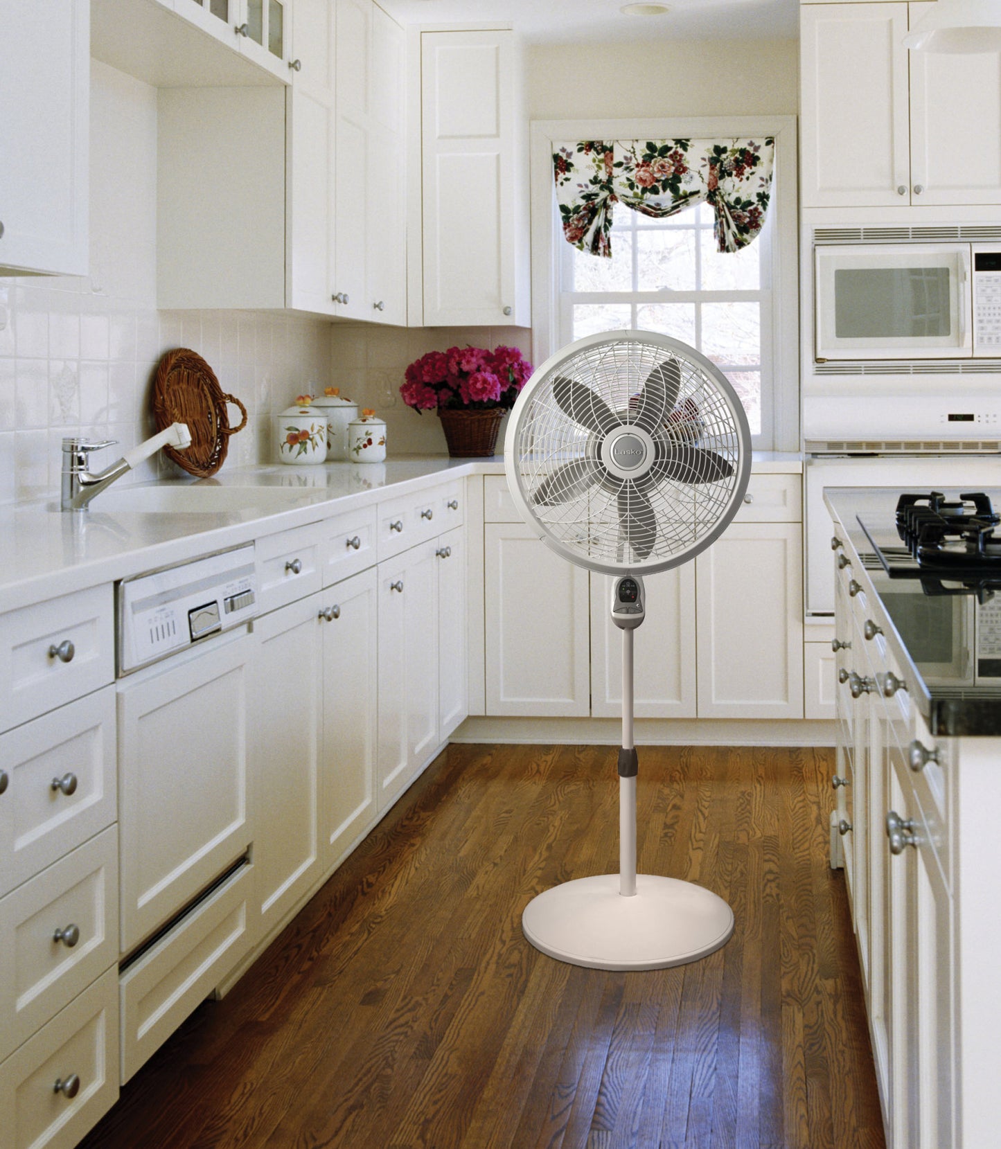 Lasko 18" 3-Speed Elegance & Performance Pedestal Fan with Remote, 1850, White