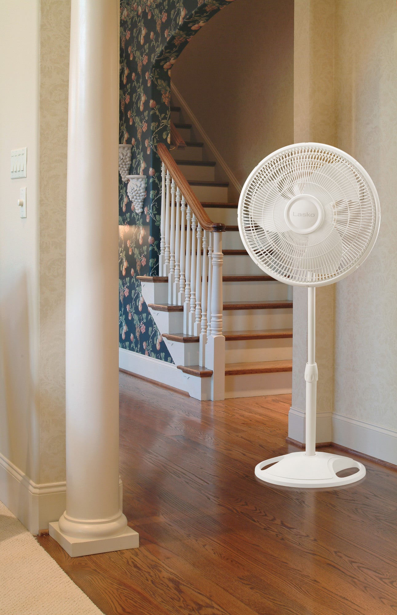 Lasko 16" Oscillating 3-Speed Pedestal Fan, 2520, White