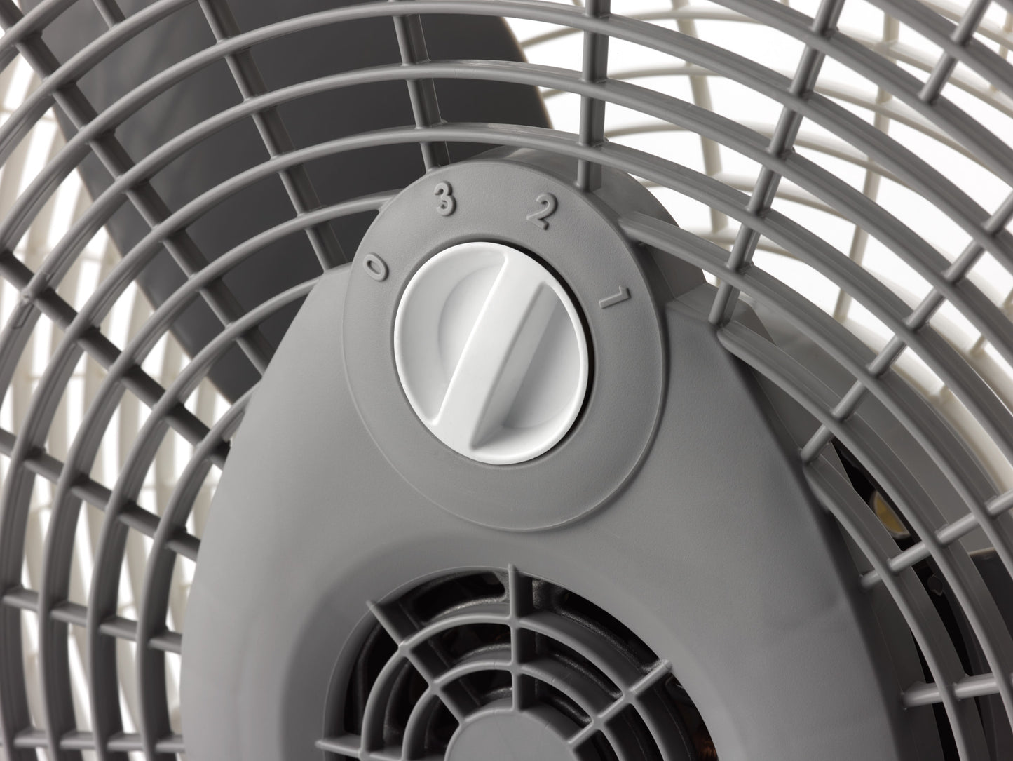 Lasko A20100 3-Speed Air Circulator Fan, Silver